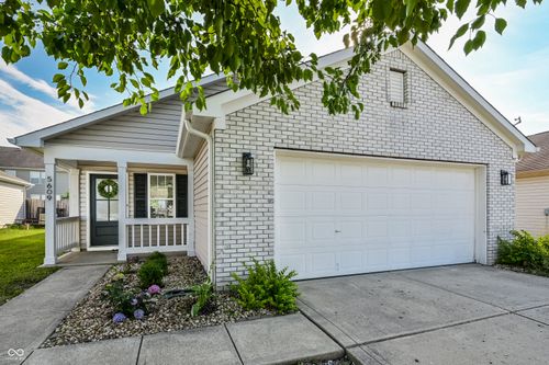 5609 Sweet River Dr, Indianapolis, IN, 46221-5614 | Card Image