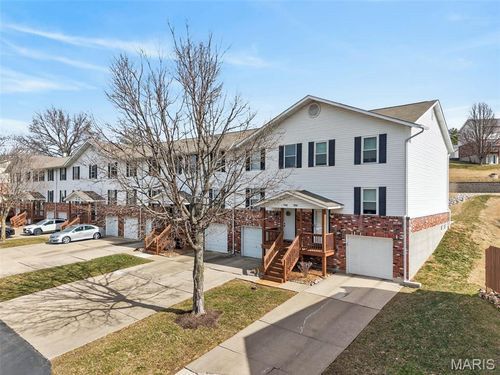 j-796 Delray Dr, Saint Peters, MO, 63376-2656 | Card Image