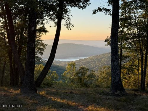 1070 Birds Eye Way, Guild, TN, 37340 | Card Image