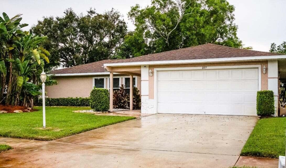 Timber Run, Riviera Beach, FL 33407