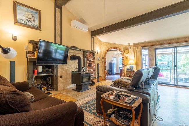 2610 Crowsnest Dr, House other with 4 bedrooms, 4 bathrooms and 7 parking in Pender Island BC | Image 9