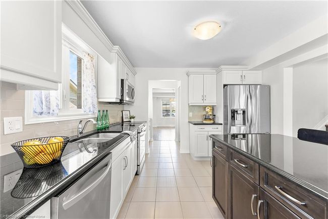 9 Philmori Blvd, House other with 4 bedrooms, 4 bathrooms and 6 parking in Fonthill ON | Image 12