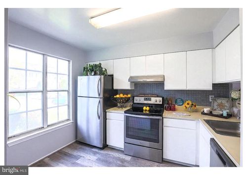 2305 Kevsway Ct, WINDSOR MILL, MD, 21244-3977 | Card Image