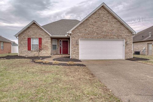 213 Westbriar Blvd, Newburgh, IN, 47630-2419 | Card Image