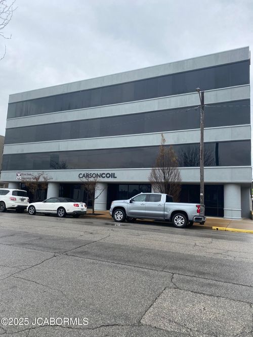 515 E High St, Jefferson City, MO, 65101-3261 | Card Image
