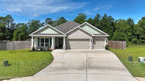 6028 Seagull Dr, Long Beach, MS, 39560-4653 | Card Image