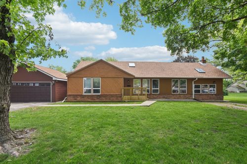 11647 S Tripp Ave, Alsip, IL, 60803-2112 | Card Image
