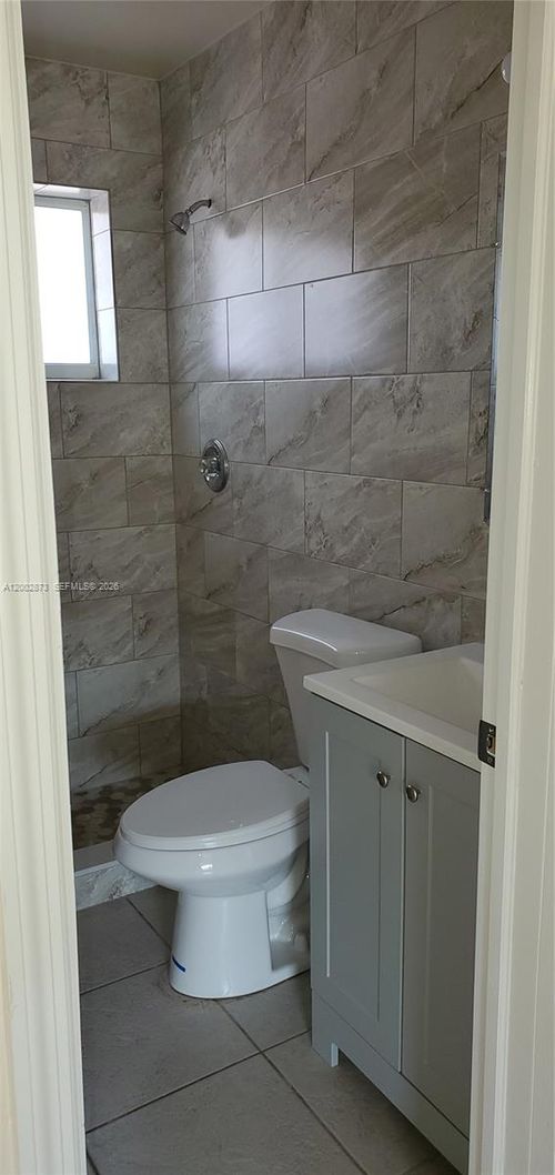 apt-3-2230 Madison St, Hollywood, FL, 33020-5390 | Card Image