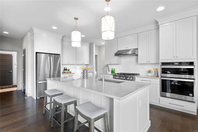 Photo representation of a similar home. Some features shown may be optional. | Image 5