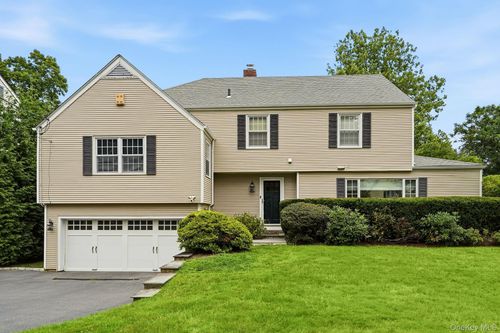 11 Tyler Rd, Scarsdale, NY, 10583-7216 | Card Image
