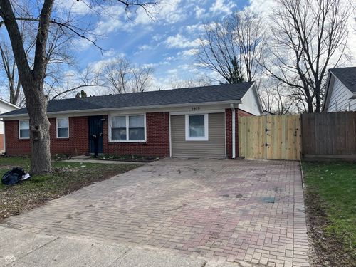 3919 Kivet Ct, Indianapolis, IN, 46235-1808 | Card Image