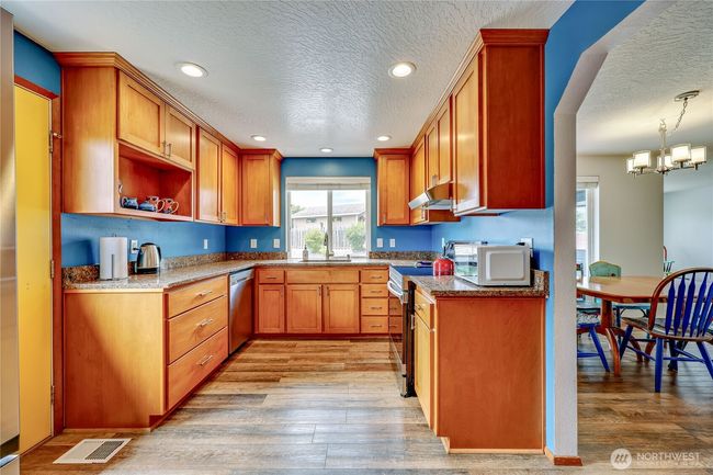 541 W Salal Pl, House other with 3 bedrooms, 2 bathrooms and 2 parking in Sequim WA | Image 20