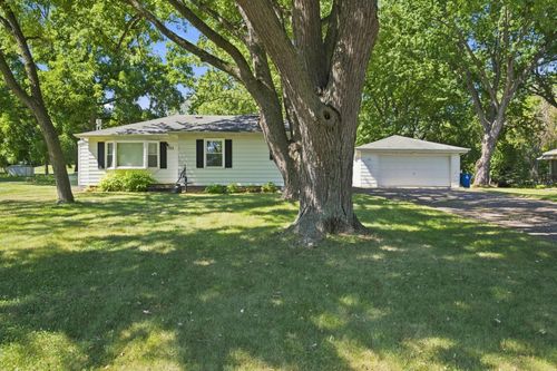 125 Hackberry Hl, Orono, MN, 55356-9457 | Card Image