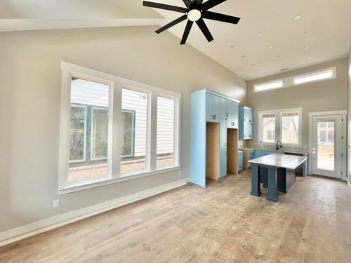 146 Idle Pl, Rossville, GA, 30741-7302 | Card Image