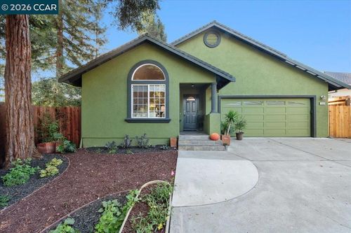 19563 Helen Pl, Castro Valley, CA, 94546-3580 | Card Image