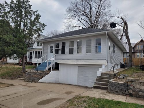 1518 W 6th St, Sioux City, IA, 51103-3506 | Card Image