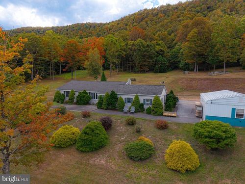 711 Mountain View Dr, Schellsburg, PA, 15559-7614 | Card Image