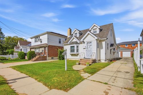114-39 150th Avenue, New York, NY, 11420 | Card Image