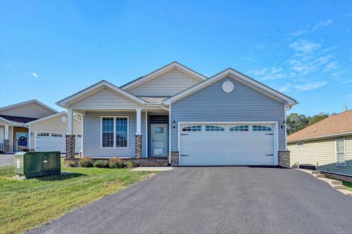 1195 Cardiff Ct, Roanoke, VA, 24019-1213 | Card Image