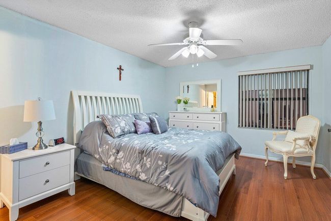 203 - 4689 Lucerne Lakes Blvd, Condo with 2 bedrooms, 2 bathrooms and null parking in LAKE WORTH FL | Image 11