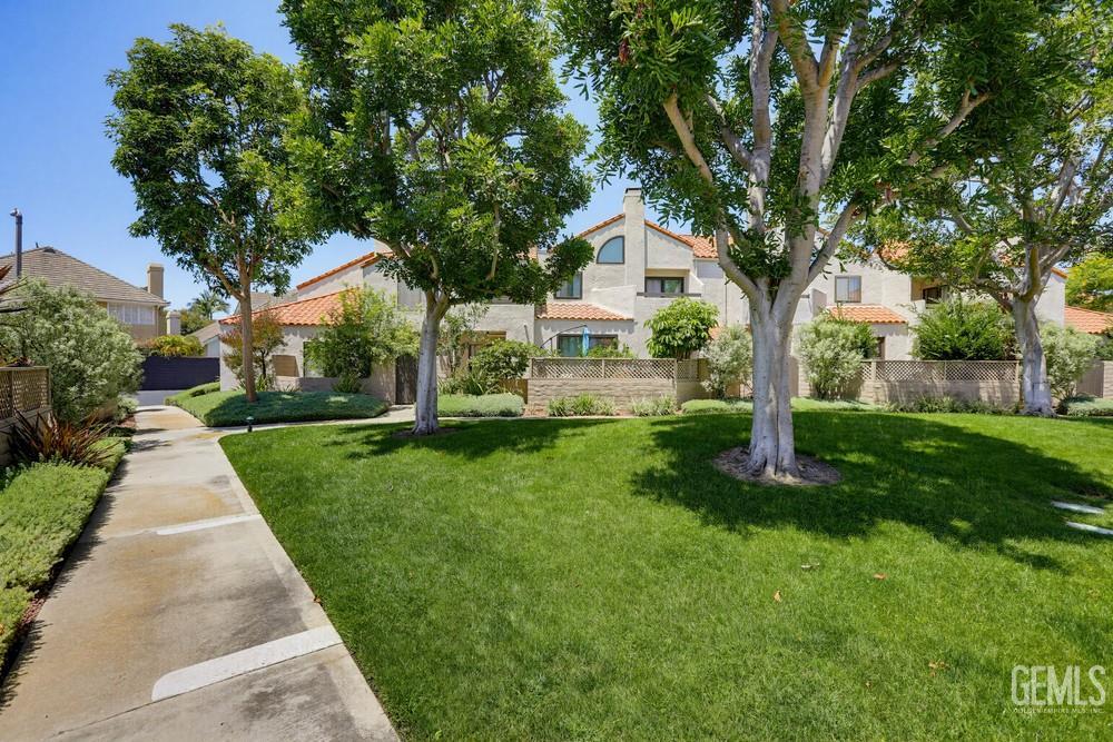 Residential in Huntington Beach 3