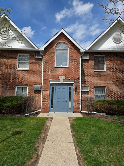 2c-1361 Cunat Ct, Lake In The Hills, IL, 60156-6123 | Card Image