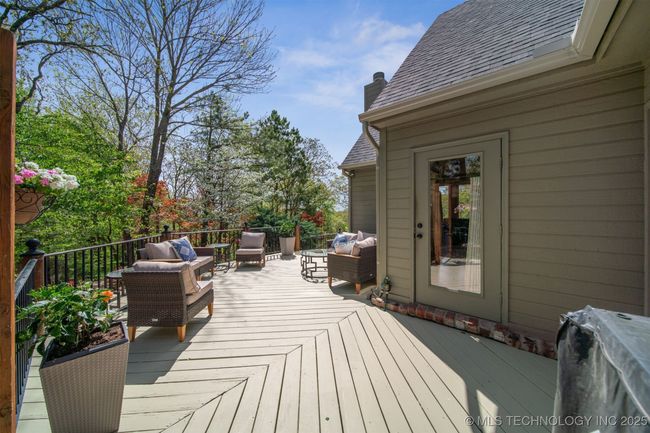 12315 14 Th St, House other with 3 bedrooms, 3 bathrooms and null parking in Jenks OK | Image 56
