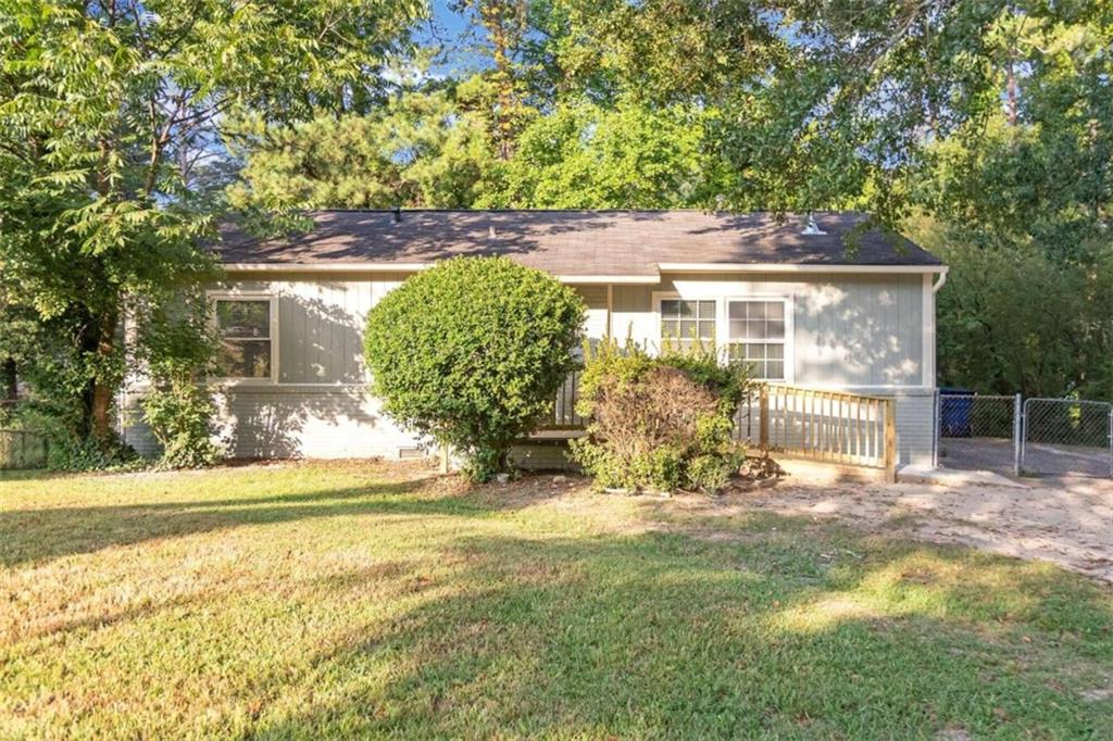Clovis Ct, Atlanta, GA 30331