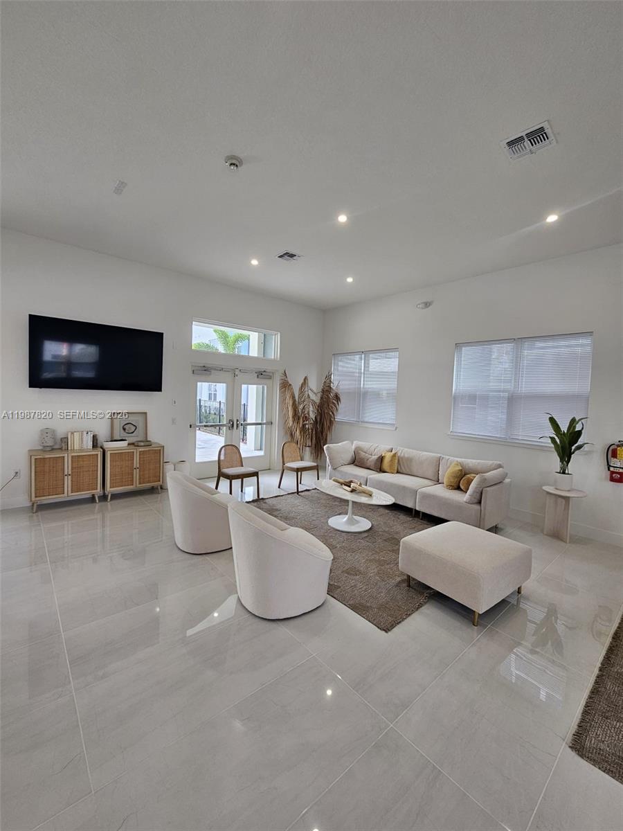 Residential Lease in Orlando 3