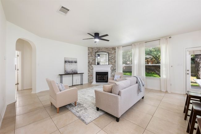 3404 Sophora Ct, House other with 5 bedrooms, 3 bathrooms and 4 parking in Round Rock TX | Image 11