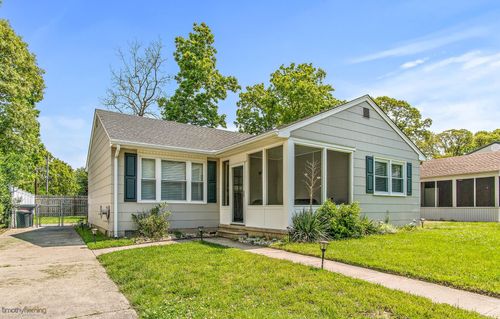 305 Village Rd, Villas, NJ, 08251-1349 | Card Image