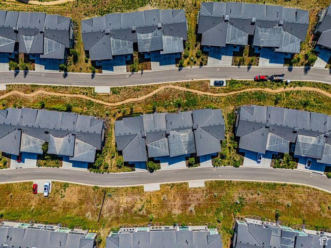 Aerial perspective of suburban area | Image 36
