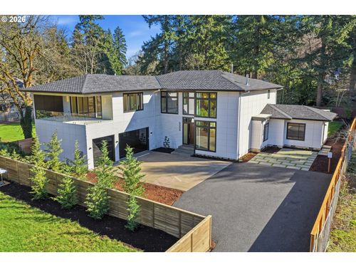 6096 Carman Dr, Lake Oswego, OR, 97035-4070 | Card Image