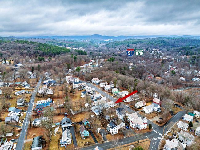 APT-1-4 - 22 Chestnut St, Home with 0 bedrooms, 0 bathrooms and null parking in Brattleboro VT | Image 11