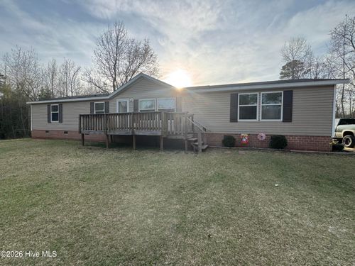 8521 Johns Mill Rd, Maxton, NC, 28364-9426 | Card Image