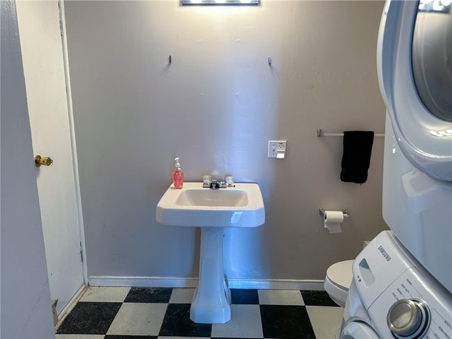 170 Henderson St, Townhouse with 2 bedrooms, 2 bathrooms and null parking in Pittsburgh PA | Image 18