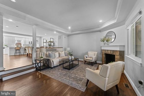 16 Gallatin St Nw, WASHINGTON, DC, 20011-3310 | Card Image