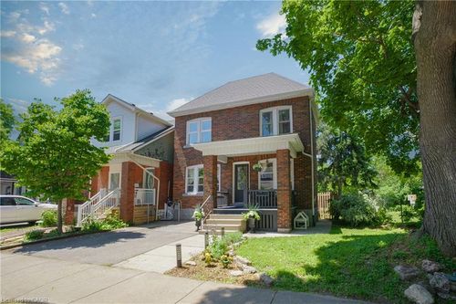 41 Park Row N, Hamilton, ON, L8H4E3 | Card Image