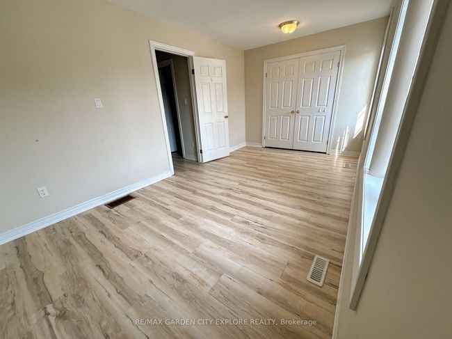 25 Chloe St, House attached with 3 bedrooms, 2 bathrooms and 1 parking in Saint Catharines ON | Image 11
