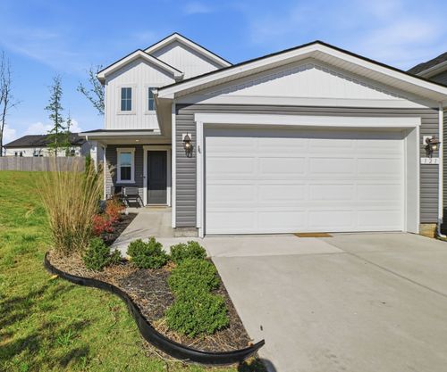 121 Timber Crest Trl, White Bluff, TN, 37187-2200 | Card Image