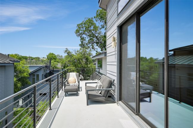 1 - 1904 Sl Davis Ave, Condo with 3 bedrooms, 4 bathrooms and 3 parking in Austin TX | Image 33