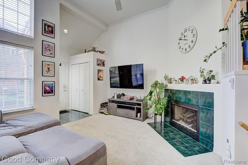 1455 Chesapeake, Royal Oak, MI, 48067-4526 | Card Image