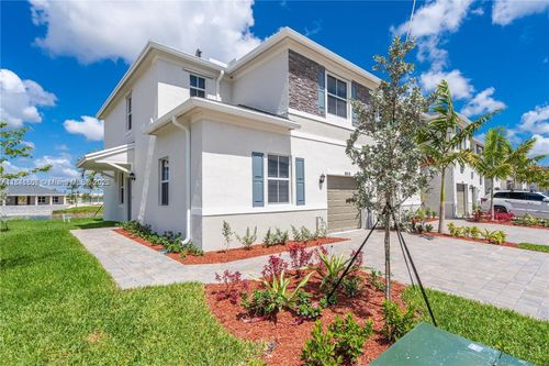 0-807 Se 19th St, Homestead, FL, 33034-5688 | Card Image