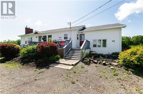 100 Lutes Rd, Steeves Mountain, NB, E1G3Y3 | Card Image