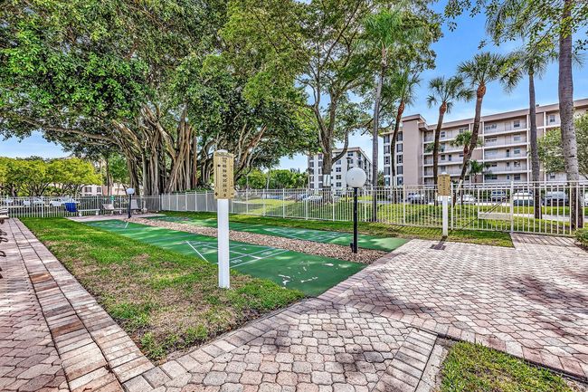 APT-103 - 3000 S Course Dr, Condo with 2 bedrooms, 2 bathrooms and null parking in Pompano Beach FL | Image 37
