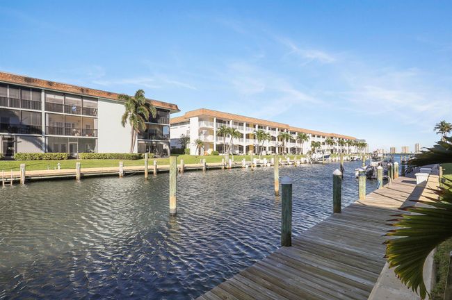 APT-310 - 131 Doolen Ct, Condo with 2 bedrooms, 2 bathrooms and null parking in North Palm Beach FL | Image 8