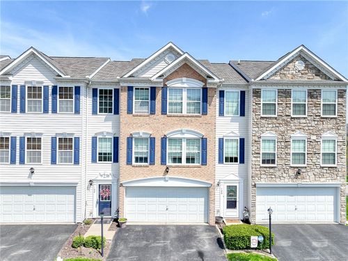 102 Cole Ct, Harmony, PA, 16037-7766 | Card Image
