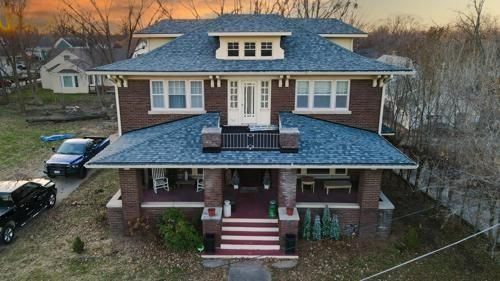 311 N Main St, Carrollton, MO, 64633-1715 | Card Image