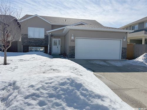 1526 Paton Cres, Saskatoon, SK, S7W0C3 | Card Image