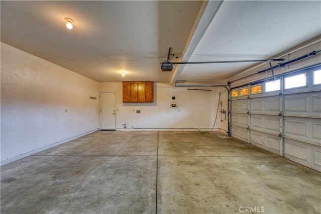Garage | Image 23